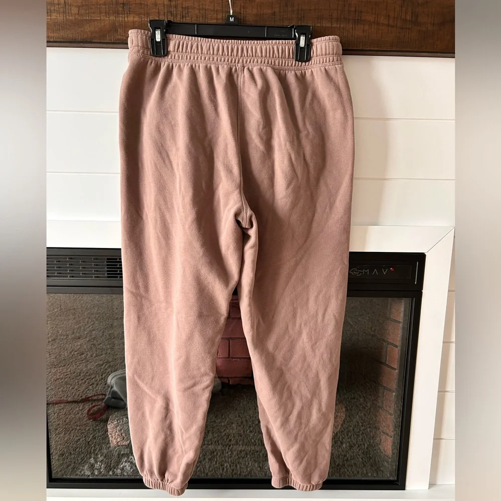 Calvin Klein Dusty Rose Jogger Sweatpants - Picture 2 of 3
